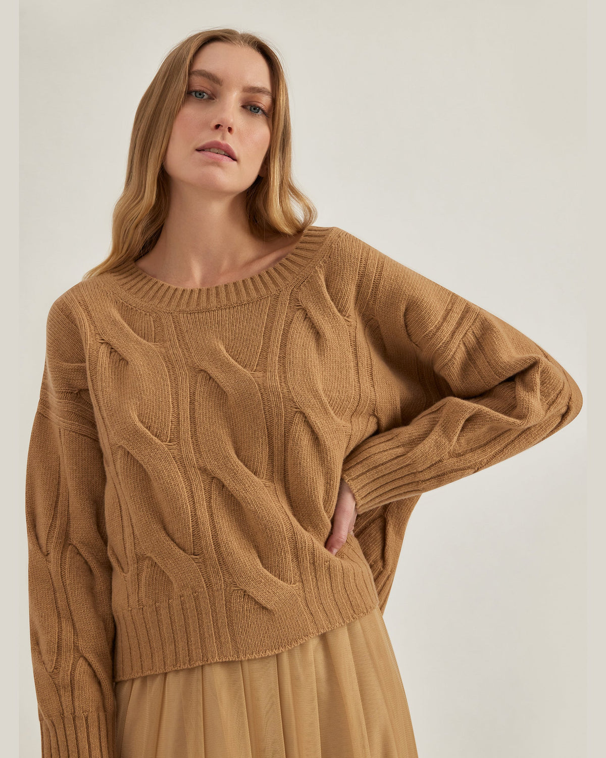 Alpha Studio, maglia a treccia