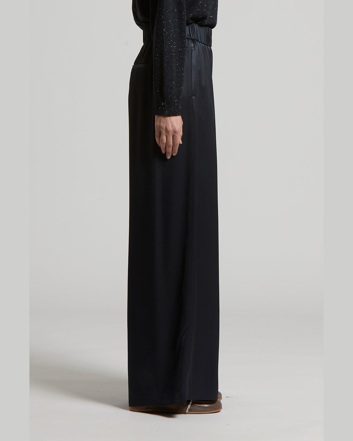 Peserico, pantalone palazzo in raso di viscosa – immagine 2