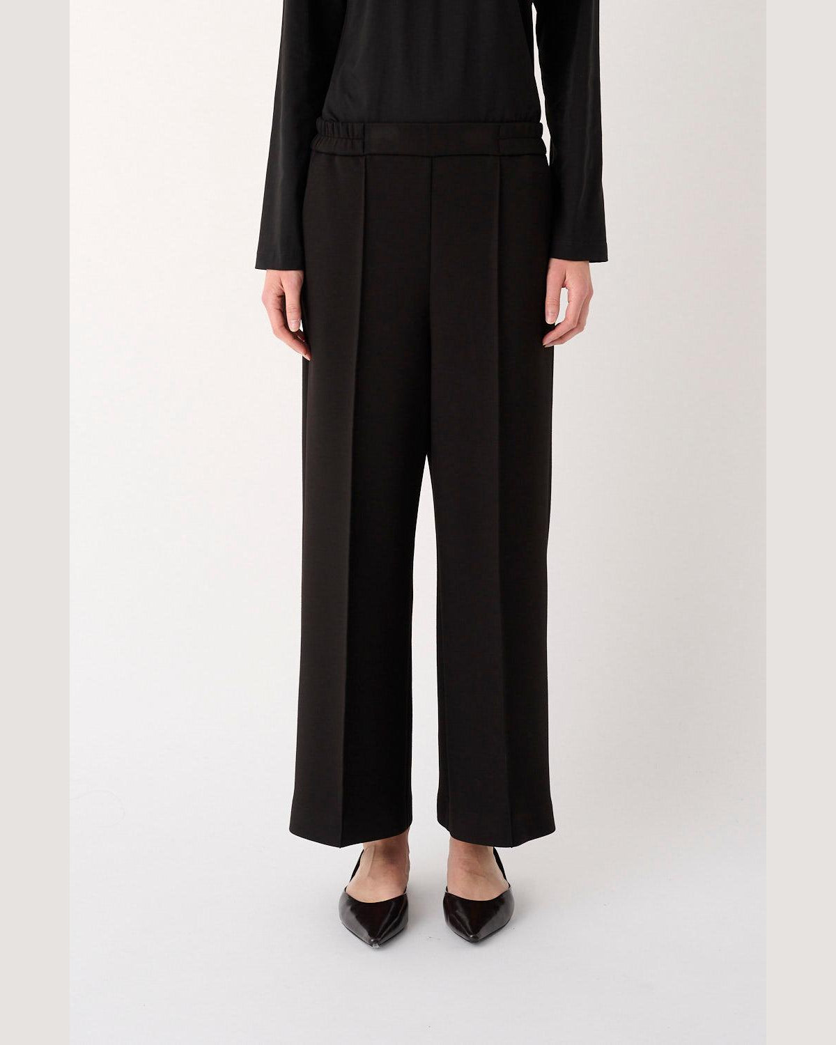 MeiMeiJ, pantalone