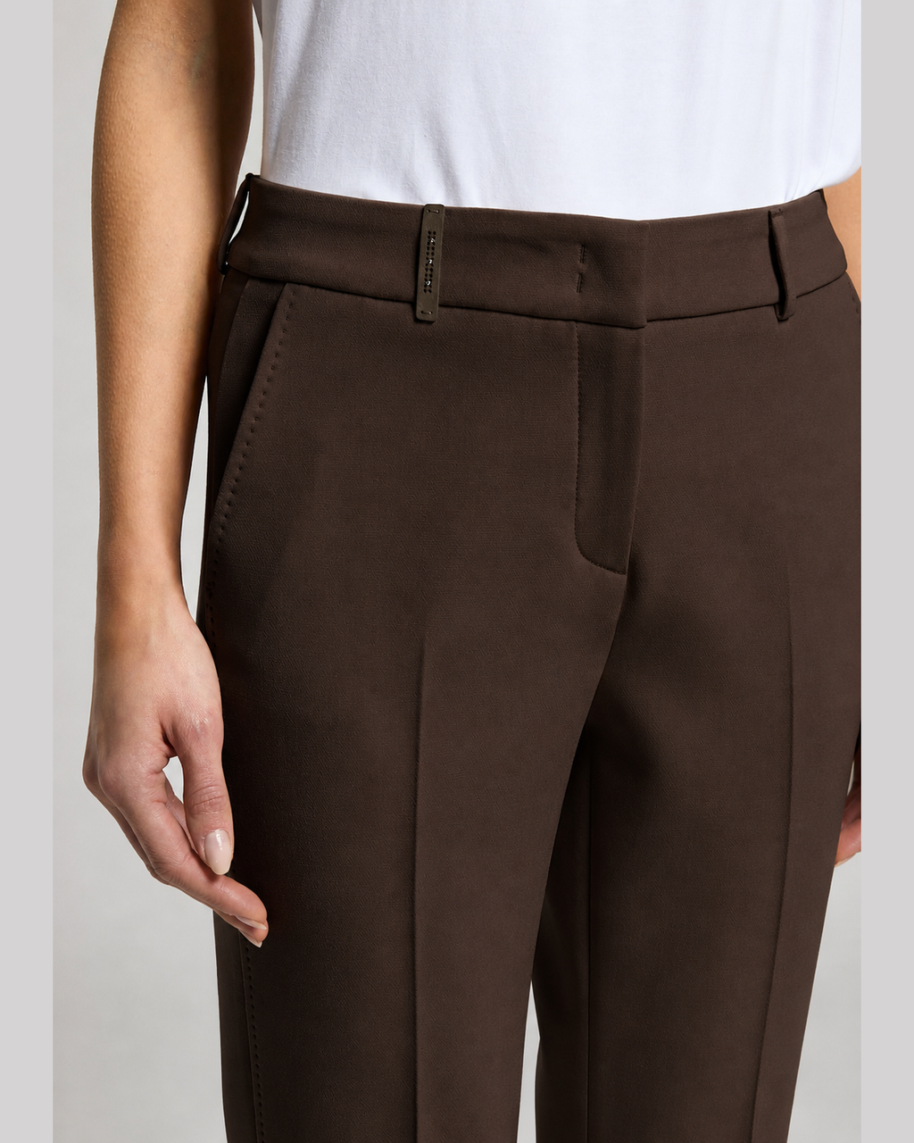 Peserico, pantalone a sigaretta in tela tecnica – immagine 2
